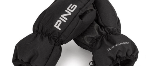 在高尔夫球场上拥抱舒适与性能——Ping推出的球车手套。